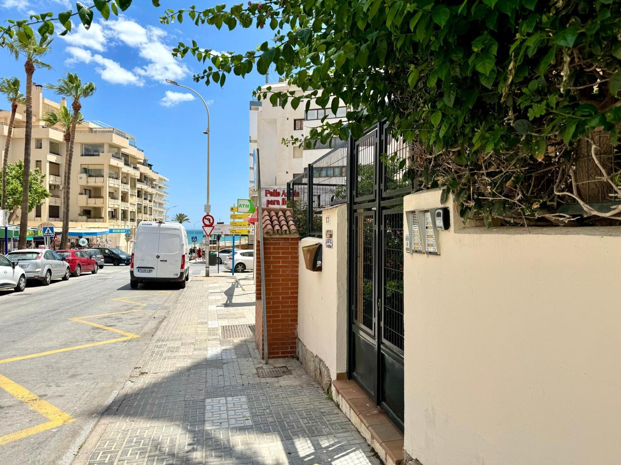 La Carihuela A 150 Metros De La Playa Con Espectaculares Vistas Lägenhet Torremolinos Exteriör bild